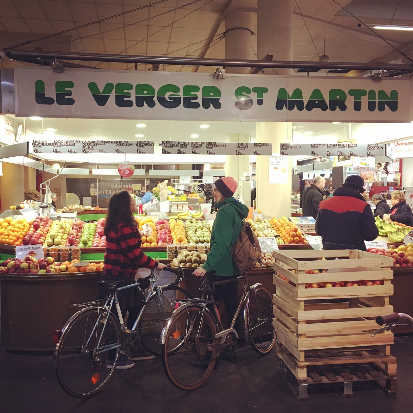 A stop in a market in Paris on a bike tour.