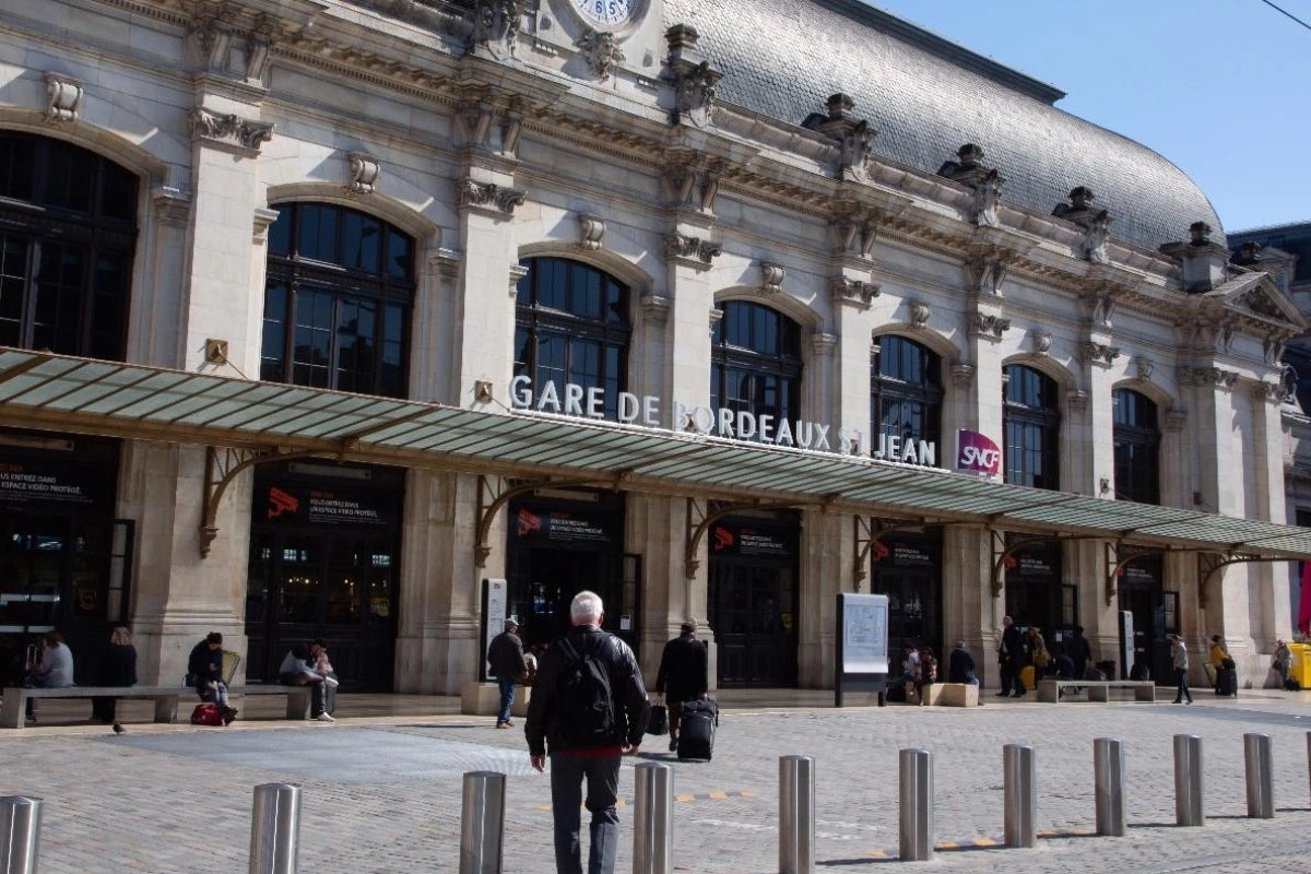 The main rail station in Bordeaux, France.