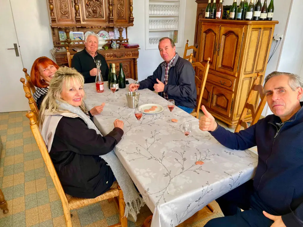 A private tasting with a master champagne maker – A thumbs up indeed!