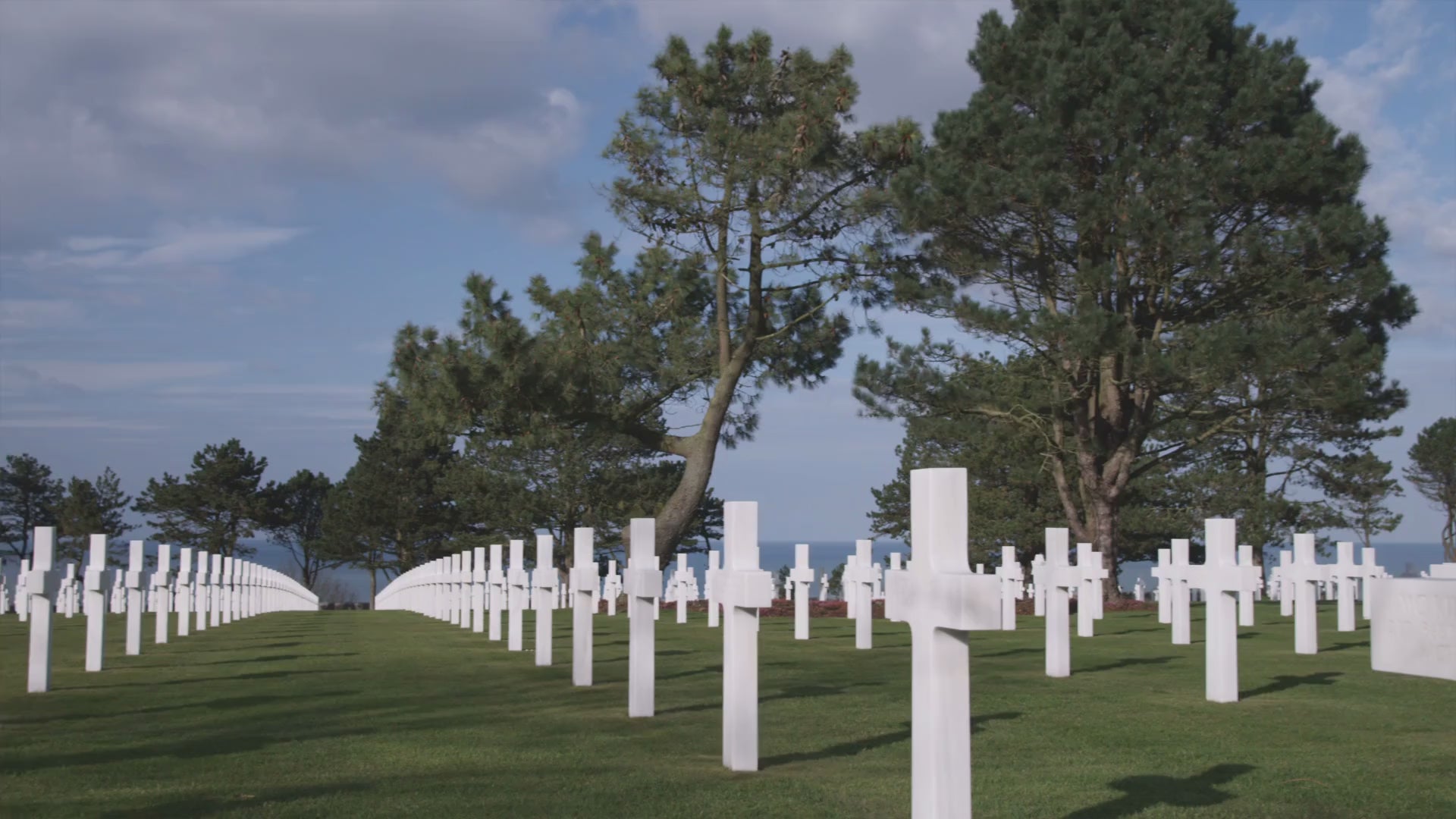 Video of the American cemetery at Colleville-sur-Mer.